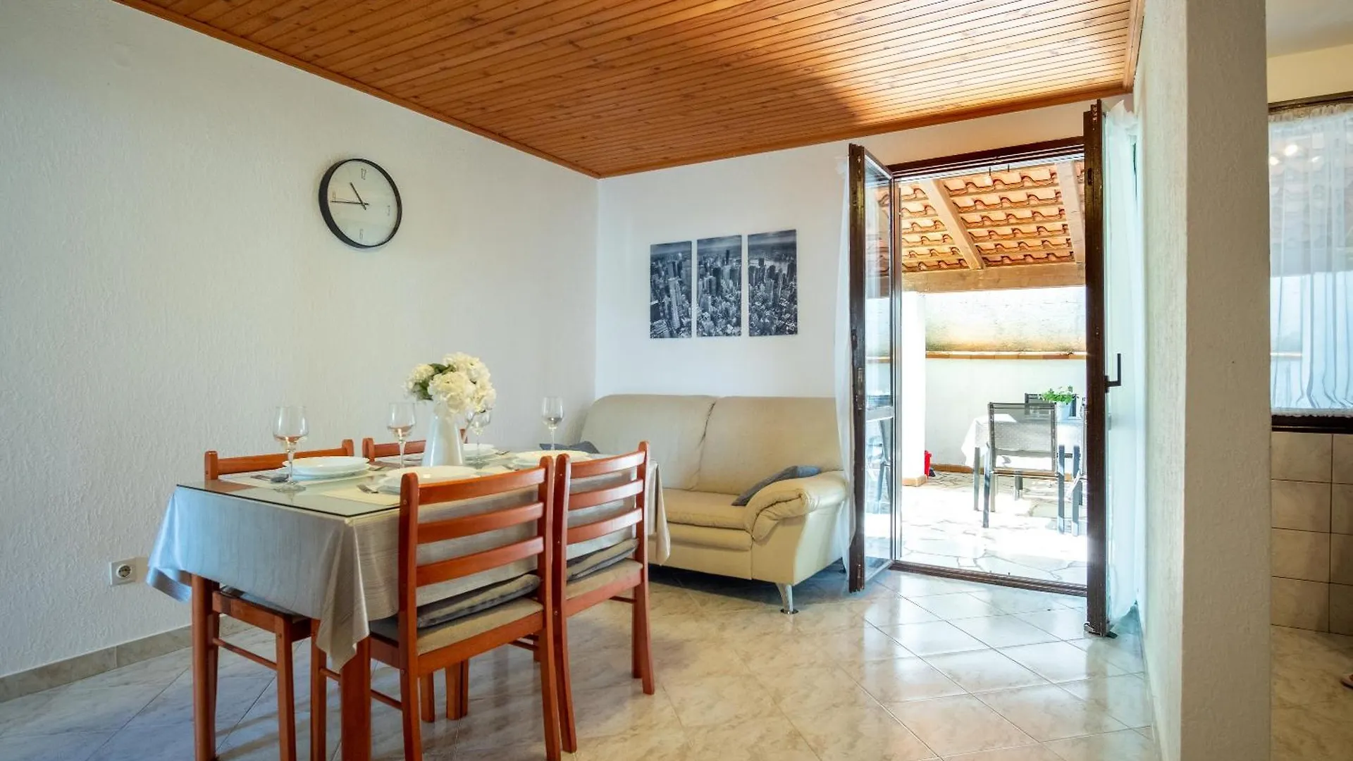 Apartments Jan Banjole Croatia