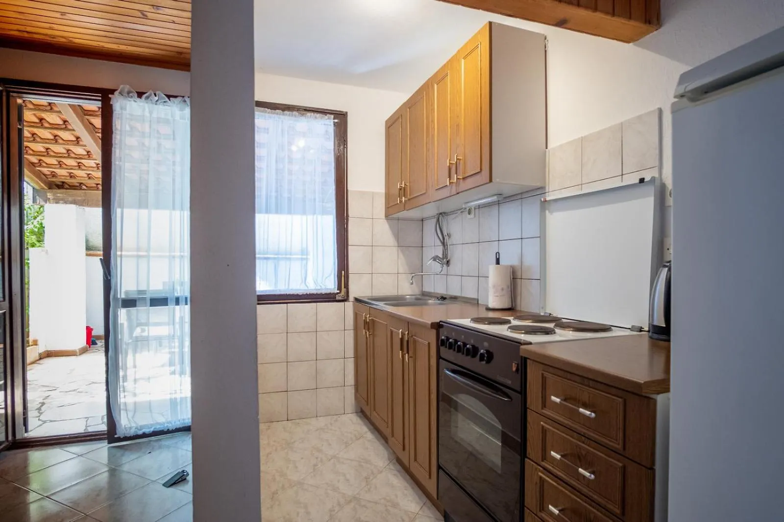 Apartments Jan Banjole 0*,